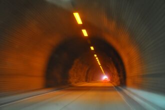 Near Death Experience a rozwój duchowy: 7 historii, które zmieniają perspektywę 4 Near Death Experience a rozwój duchowy: 7 historii, które zmieniają perspektywę