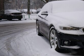 Photo winter driving techniques